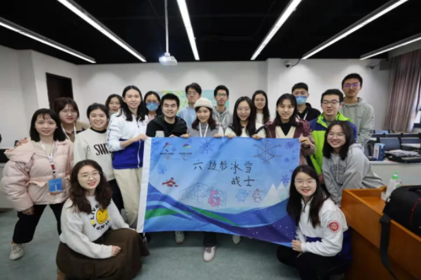 冰雪人物志丨邱小桐：遇见冬奥，，，，，，自愿相约