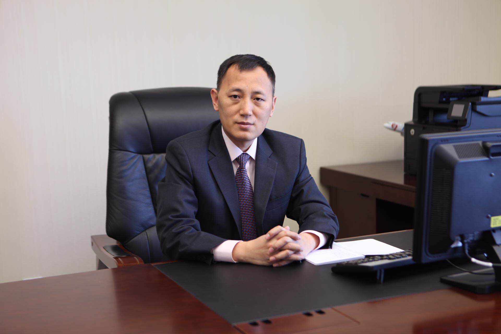 业精于勤，，，，，行成于思 ——专访2010级MPAcc校友李金明