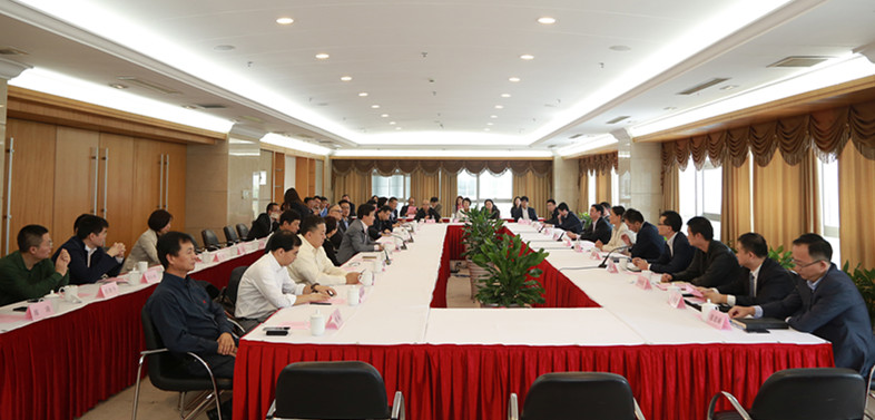 走进青浦 工业共兴——北大万利官网EMBA华东校友会“走进区县“系列运动